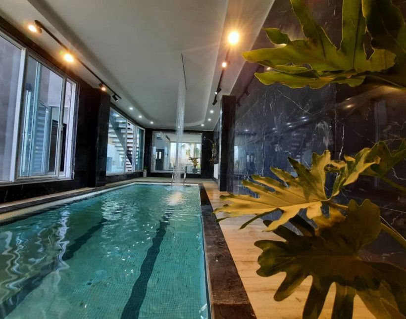 خرید ویلا مدرن شهرکی استخر دار ۴۷۵ متر بنا چمستان | ۳۰۰ متر