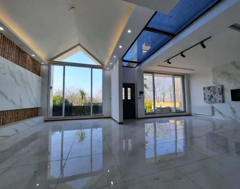 خرید ویلا مدرن شهرکی استخر دار ۴۷۵ متر بنا چمستان | ۳۰۰ متر