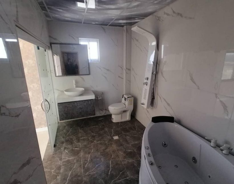 فروش ویلا کاخ سوپر لاکچری ۶۵۰ متر بنا چمستان | ۵۵۰ متر