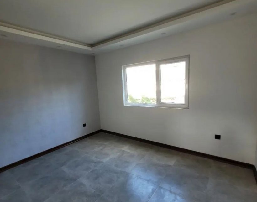 فروش ویلا مدرن لاکچری ۱۷۵ متر بنا چمستان | ۲۴۰ متر