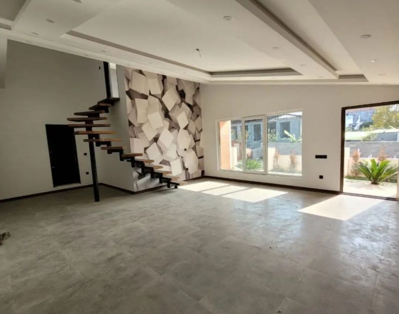 فروش ویلا مدرن لاکچری ۱۷۵ متر بنا چمستان | ۲۴۰ متر