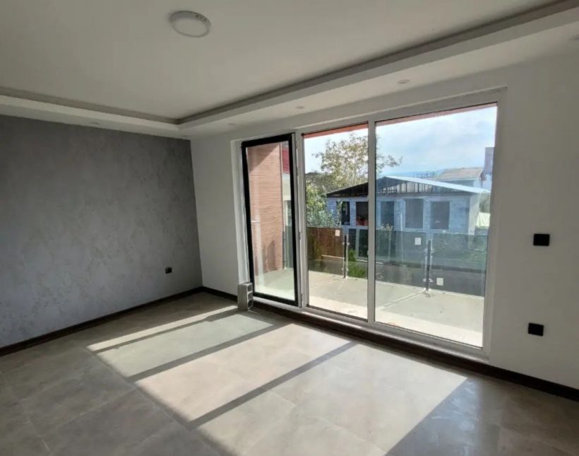 فروش ویلا مدرن لاکچری ۱۷۵ متر بنا چمستان | ۲۴۰ متر