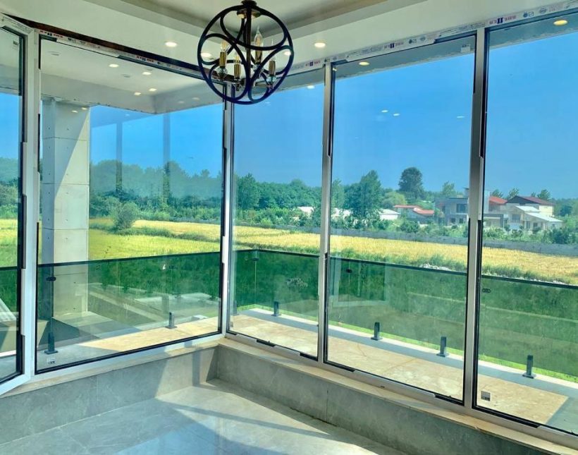 فروش ویلا لوکس و مدرن شهرکی ۳۰۰ متر بنا چمستان | ۲۶۴ متر