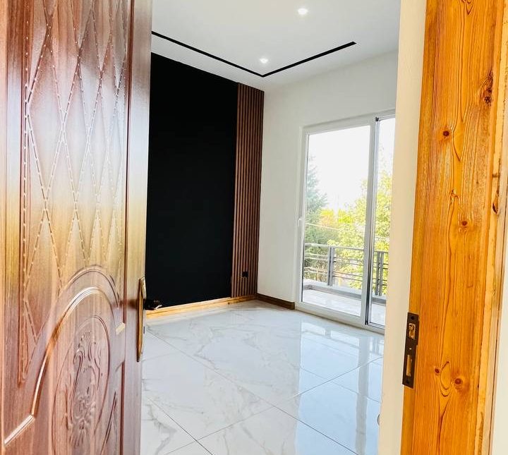 خرید ویلا ۲۶۰ متری سند دار دوبلکس مدرن | ۲۵۰ متر