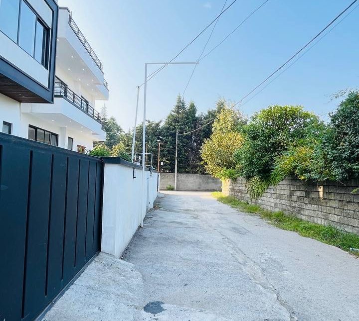 خرید ویلا ۲۶۰ متری سند دار دوبلکس مدرن | ۲۵۰ متر