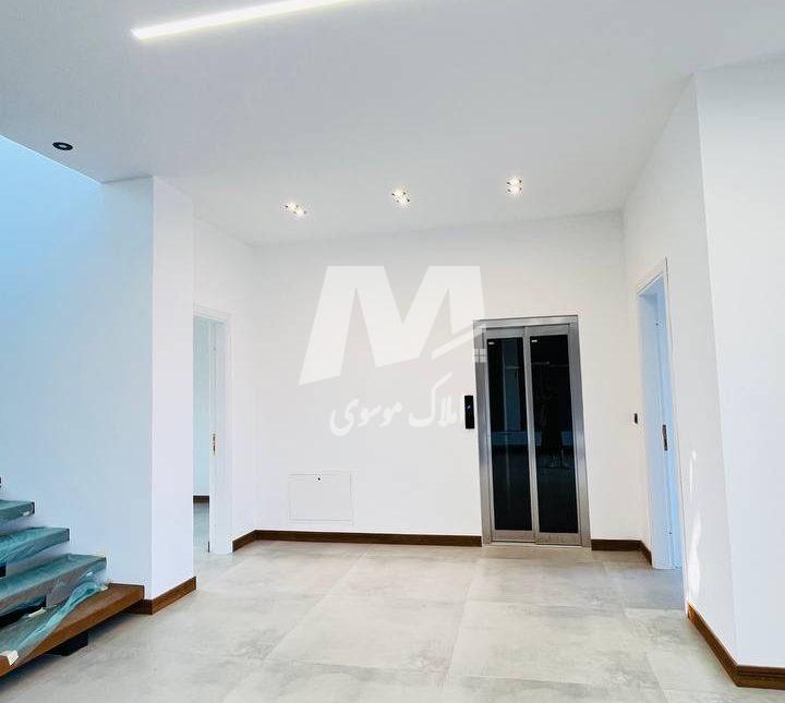 فروش ویلا ۲۵۰ متری سند دار فول هوشمند نوشهر | ۲۵۰ متر