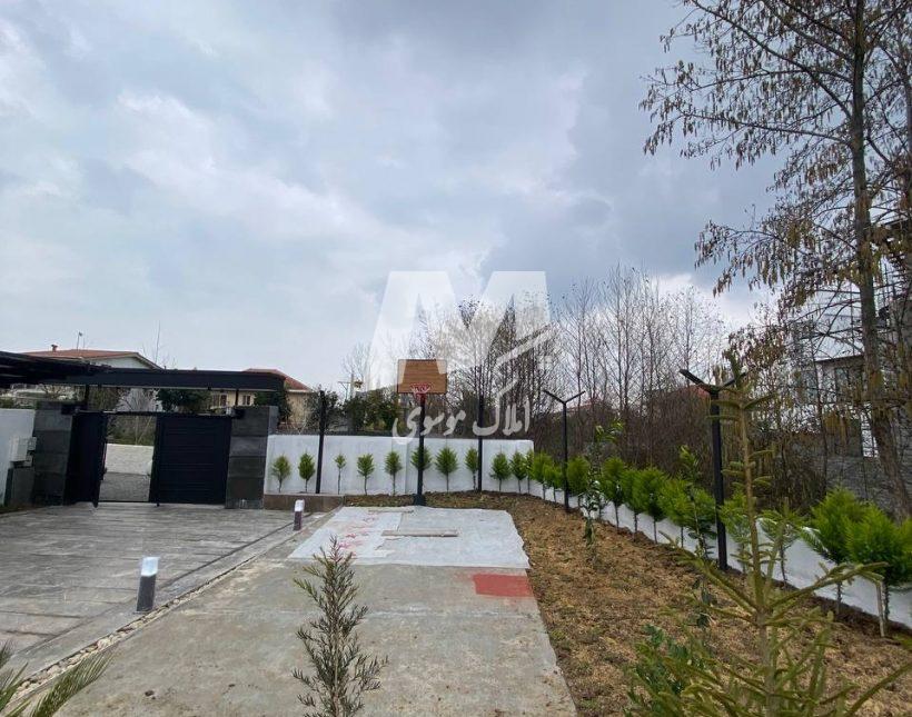 فروش ویلا باغ ۶۰۰ متری سند دار مدرن رویان | ۶۰۰ متر