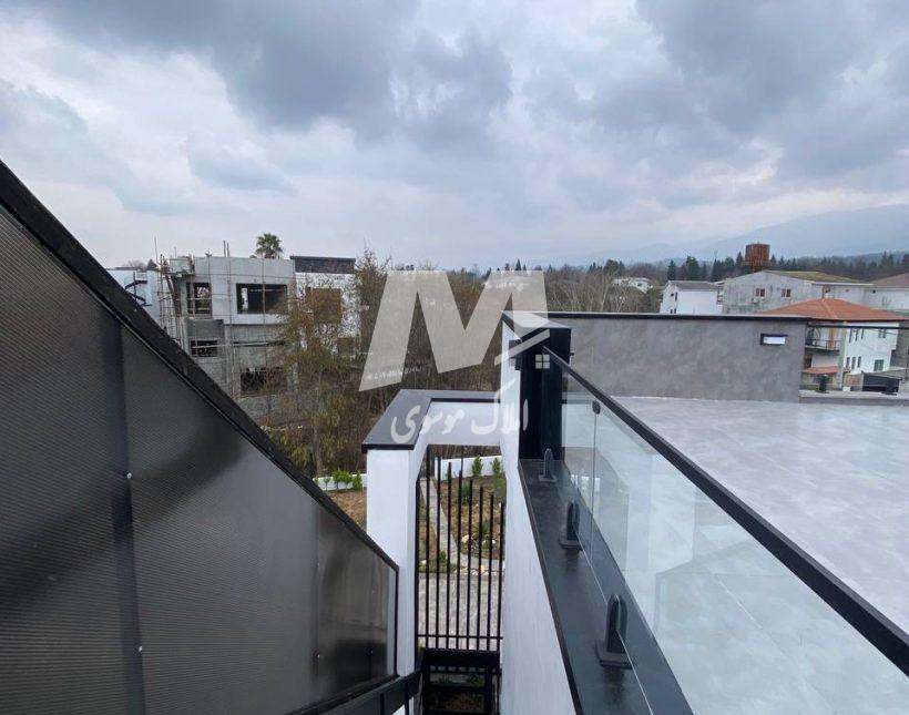 فروش ویلا باغ ۶۰۰ متری سند دار مدرن رویان | ۶۰۰ متر