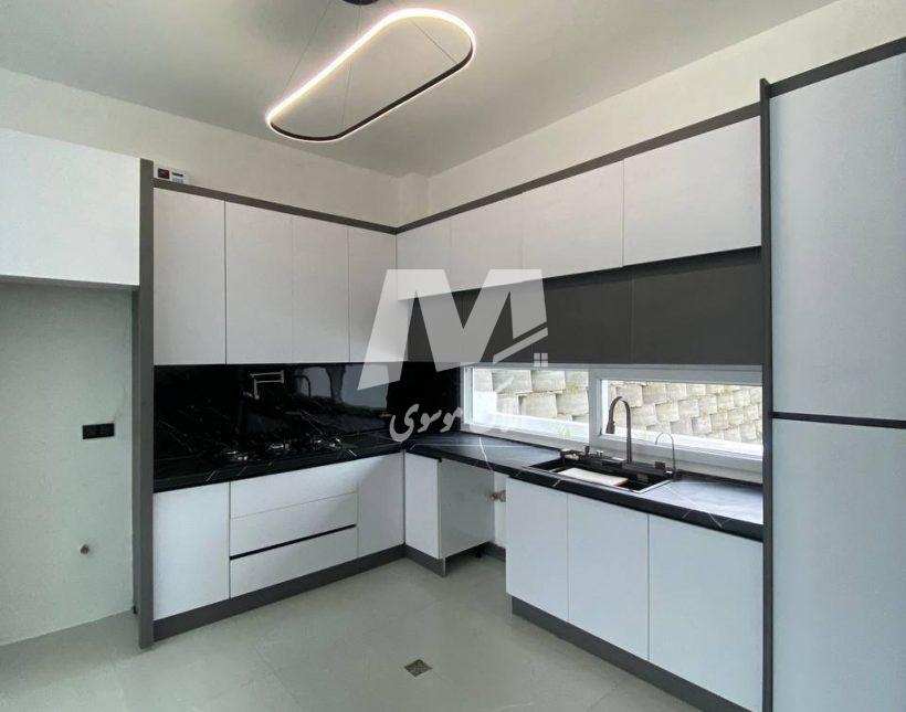 فروش ویلا باغ ۶۰۰ متری سند دار مدرن رویان | ۶۰۰ متر