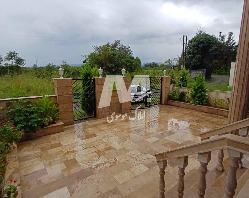 خرید ویلا کامل سنگ ۲۲۰ متری انشعابات چمستان هم صفا | ۲۲۰ متر