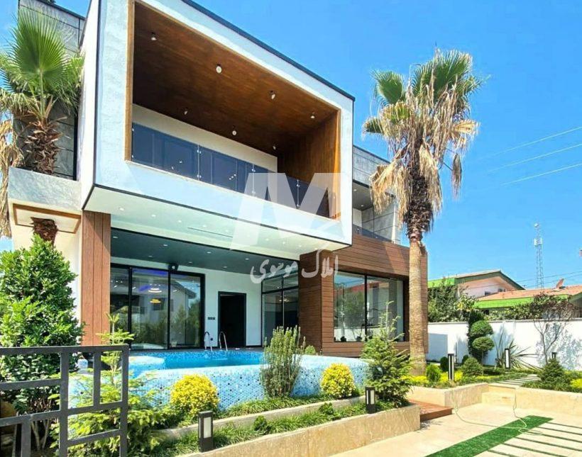 خرید ویلا ۴۳۰ متری با استخر با ویوی ابدی ونوش رویان | ۴۳۰ متر