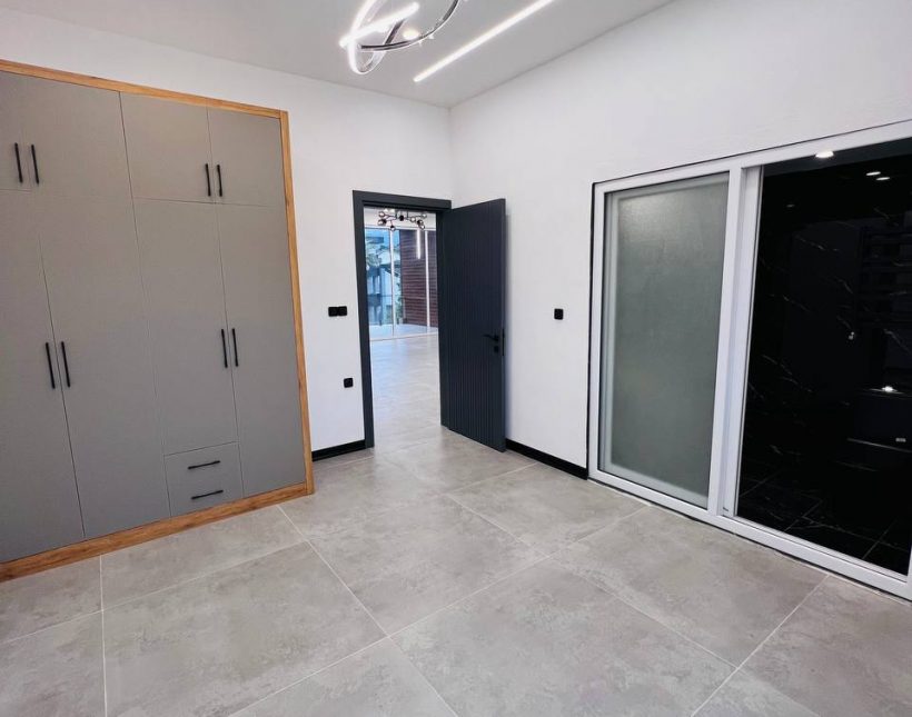 فروش ویلا استخردار مدارک کامل 400 متری منطقه دهکده کتی نوشهر | 350 متر