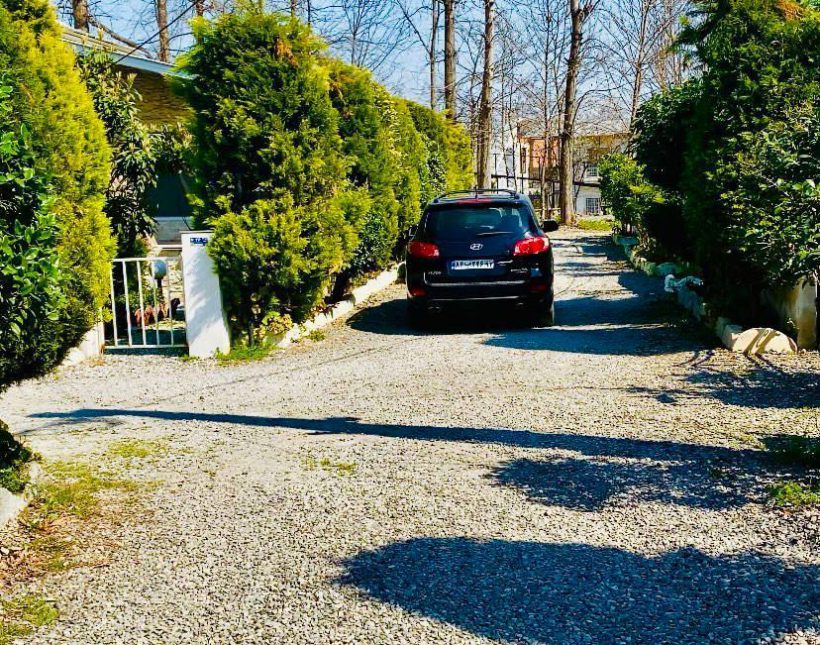 فروش ویلا باغ نیم پیلوت 240 متری مدارک تکمیل منطقه آپادانا چمستان | 240 متر