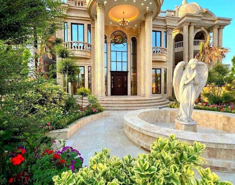 خرید ویلا کاخ با آسانسور در مجلل در رویان | ۷۰۰ متر