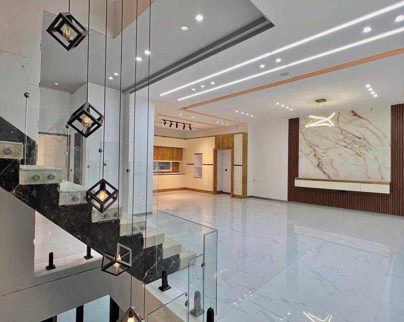 خرید ویلا مجلل ۵۰۰ متری در امیر آباد چمستان | ۳۵۰ متر