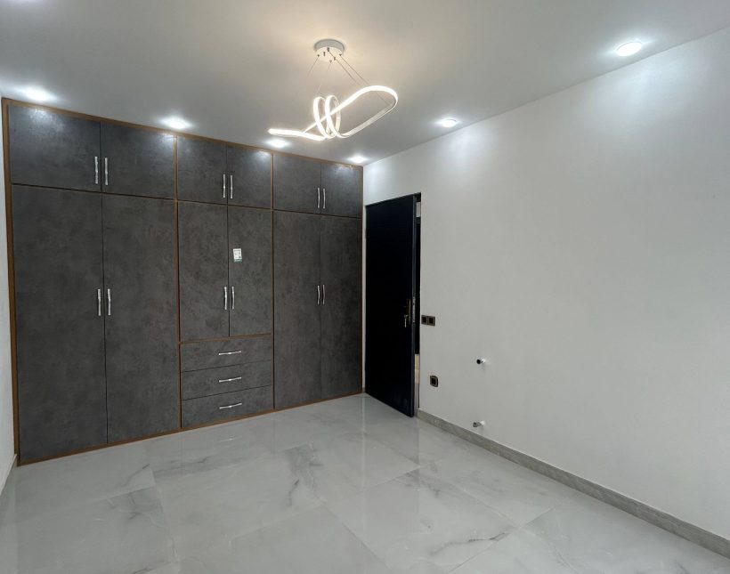 خرید ویلا همکف شیک در آهودشت خواب مستر انشعابات نصب | ۲۰۰ متر