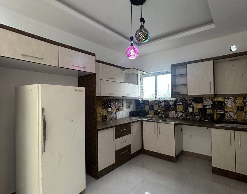 خرید ویلا دوبلکس لوکس در بهدشت بالادست ۳ خواب مستر | ۲۲۰ متر