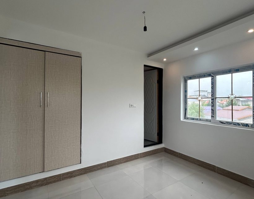 خرید ویلا دوبلکس لوکس در بهدشت بالادست ۳ خواب مستر | ۲۲۰ متر