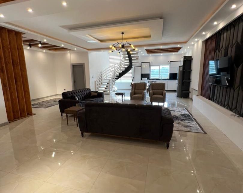 خرید ویلا مبله در خیابان فرهنگ رویان | ۳۰۰ متر