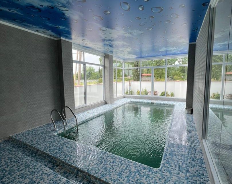 خرید ویلا دوبلکس استخردار با روف‌گاردن و ویو دریا و جنگل | 340 متر