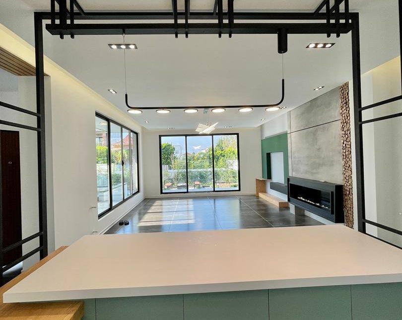 خرید ویلا هوشمند ۴۰۰ متری در رویان | ۴۰۰ متر