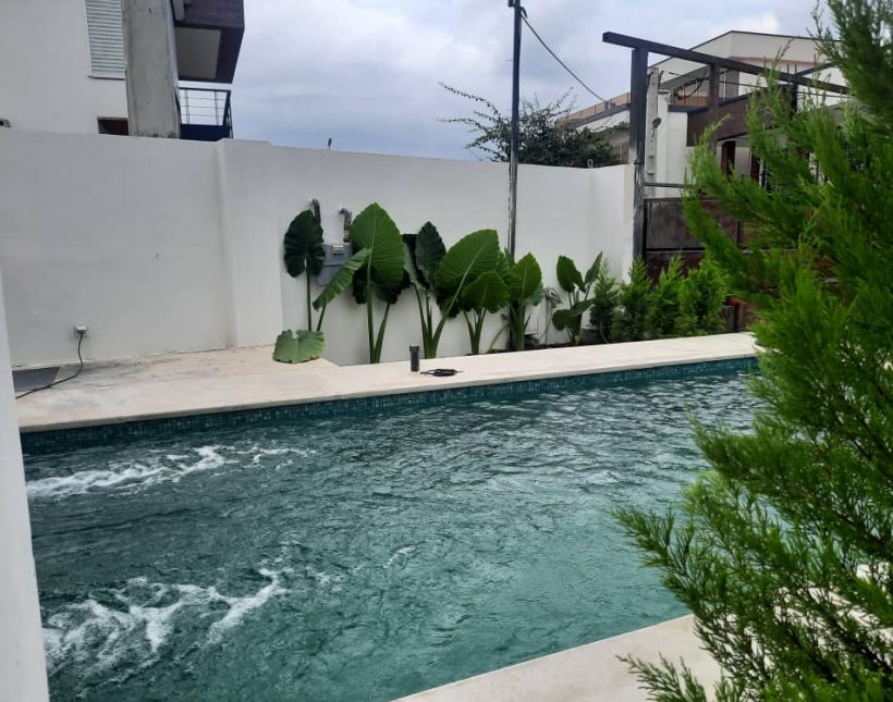 خرید ویلا دوبلکس استخر دار لوکس با روف‌گاردن در بنجکول نوشهر | ۳۳۰ متر