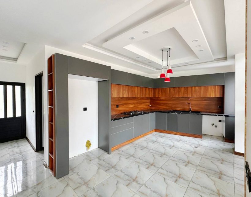 خرید ویلای ۵۰۰ متری مدرن شهرکی در جوربند چمستان | ۵۰۰ متر