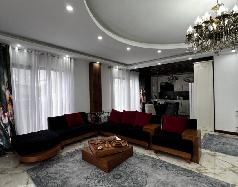 خرید کاخ ویلای تریبلکس ۶۰۰متری با استخر روباز در سعادت‌آباد چمستان | ۶۰۰ متر