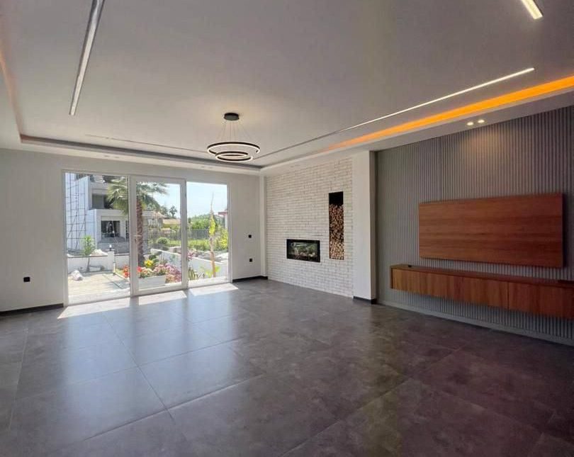 خرید ویلا نوشهر انارور ۴ خواب شهرکی سند دار | ۴۲۰ متر