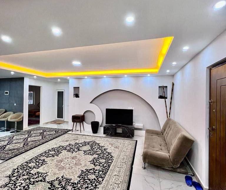 خرید ویلا مبله ۳۰۰ متری در سعادت آباد چمستان | ۳۰۰ متر