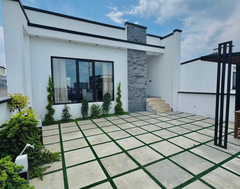 خرید ویلا فلت ۲۰۰ متری نعمت آباد چمستان مبله کامل | ۲ متر