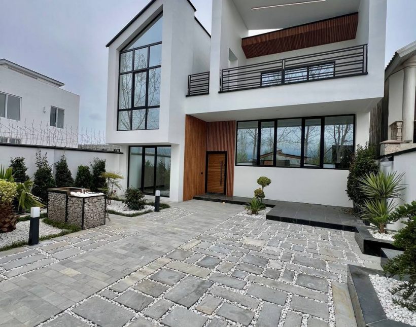 خرید ویلا شمال ۲۵۰ متری سه خوابه شهرکی ایزدشهر نور | ۲۵۰ متر