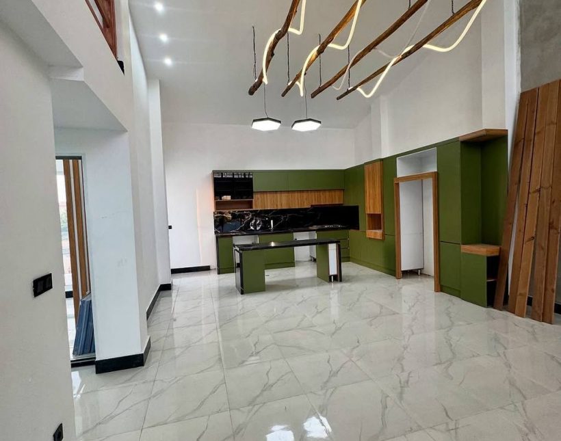 خرید ویلا شمال ۲۵۰ متری سه خوابه شهرکی ایزدشهر نور | ۲۵۰ متر