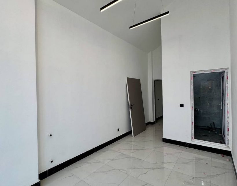 خرید ویلا شمال ۲۵۰ متری سه خوابه شهرکی ایزدشهر نور | ۲۵۰ متر