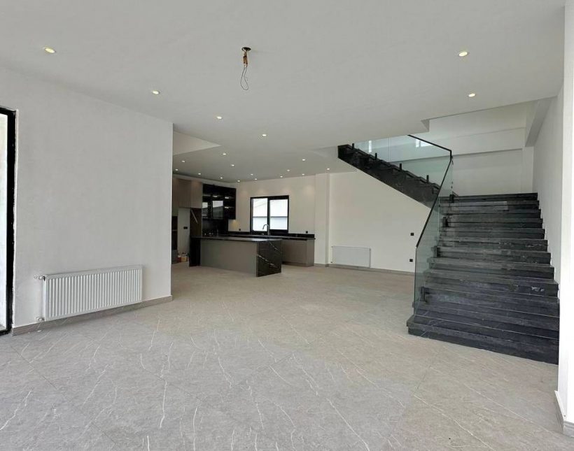 خرید ویلا شمال ۵ کیلومتری نور پیش ۸ میلیارد سند دار | ۴۰۰ متر