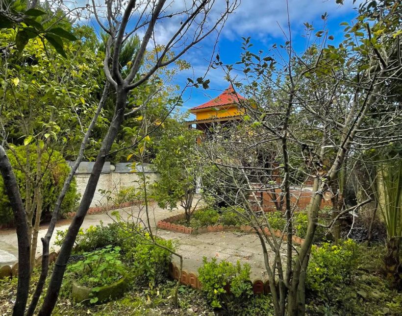 خرید ویلا باغ سعادت آباد چمستان ۳۰۰ متری دو خوابه | ۳۰۰ متر