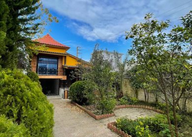 خرید ویلا باغ سعادت آباد چمستان ۳۰۰ متری دو خوابه | ۳۰۰ متر