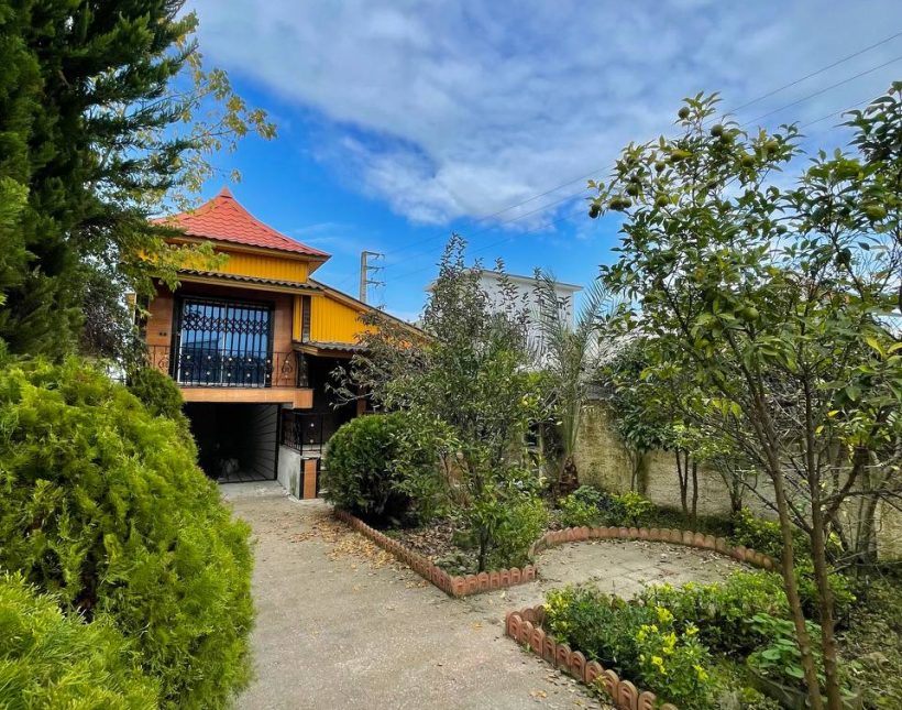 خرید ویلا باغ سعادت آباد چمستان ۳۰۰ متری دو خوابه | ۳۰۰ متر