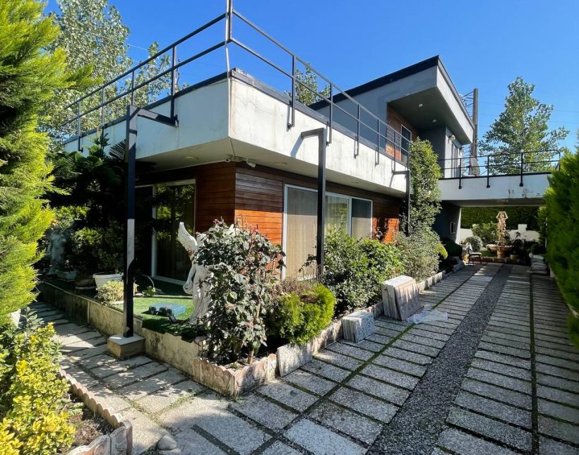 خرید ویلا ایزدشهر جاده دریا سند تک برگ معاوضه با خودرو | ۳۰۰ متر