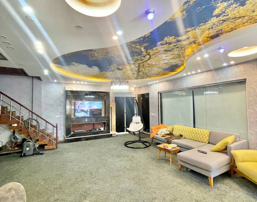 خرید ویلا جاده دریا ایزدشهر ۵۰۰ متری مبله کامل استخردار | ۵۰۰ متر