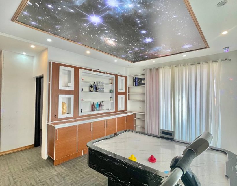 خرید ویلا جاده دریا ایزدشهر ۵۰۰ متری مبله کامل استخردار | ۵۰۰ متر