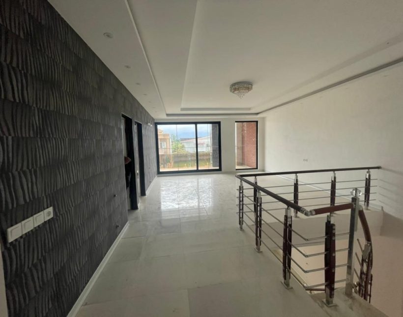 خرید ویلا ۴ خواب در سنگینده چمستان | ۳۰۰ متر