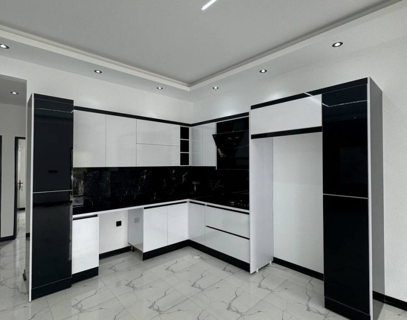 خرید ویلا ۲۴۰ متری سند تکبرگ استخردار بهدشت چمستان | ۲۴۰ متر