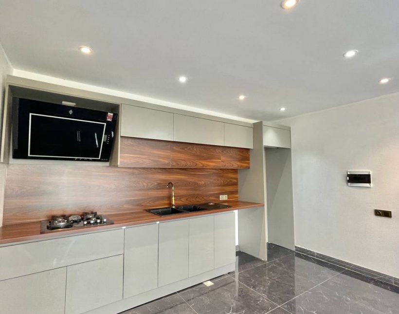 خرید ویلا بهدشت چمستان نما انگلیسی ۲۰۰ متری شهرکی | ۲۰۰ متر