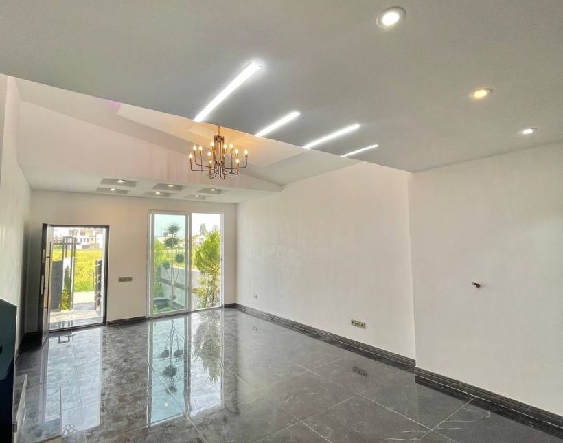 خرید ویلا بهدشت چمستان نما انگلیسی ۲۰۰ متری شهرکی | ۲۰۰ متر