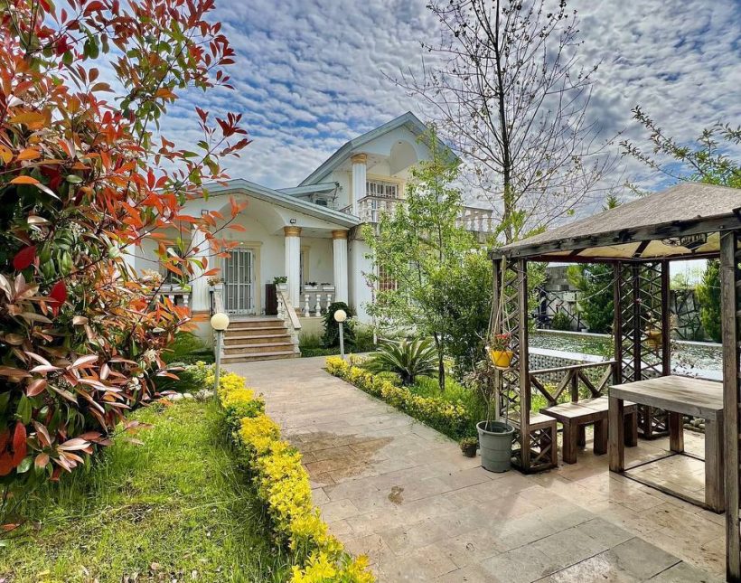 خرید ویلا باغ ۴۰۰ متری در آهودشت چمستان سند تک برگ | ۴۰۰ متر