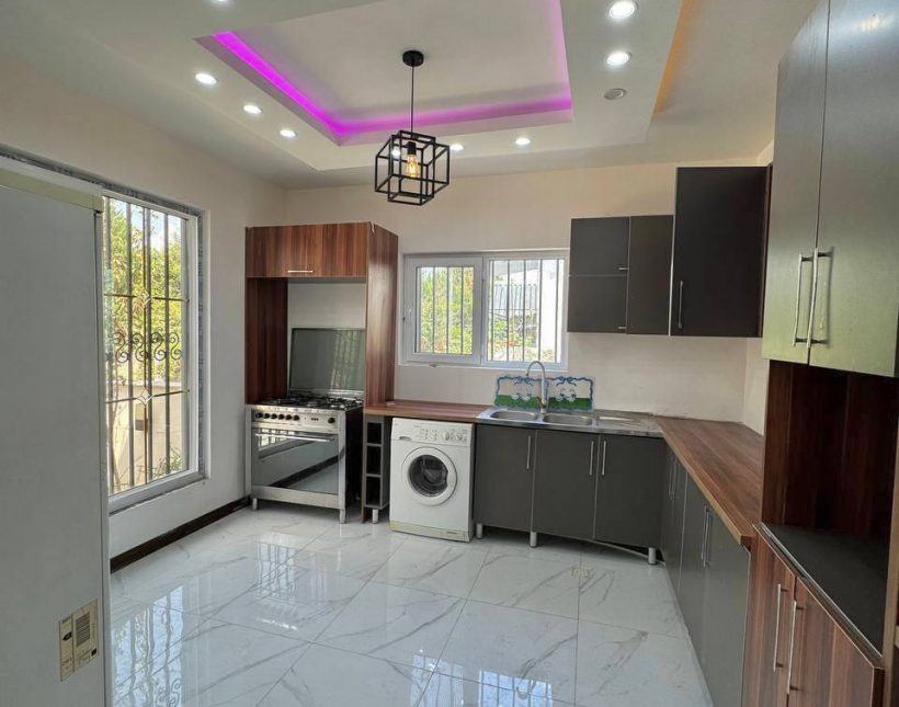 خرید ویلا ۲۳۰ متری آهودشت چمستان | ۲۳۰ متر