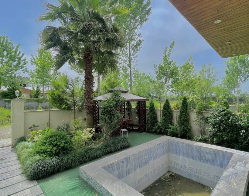 خرید ویلا چمستان نعمت آباد استخردار ۲۵۰ متری سند دار | ۲۵۰ متر