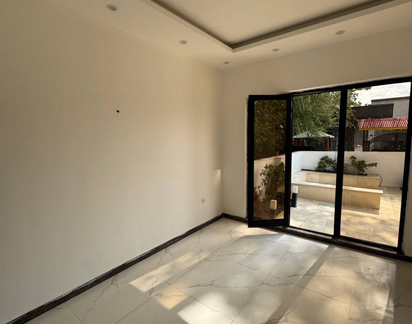 خرید ویلا فلت نما مدرن دو خواب روف دار 190 متری منطقه چمستان | 190 متر