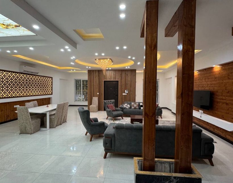 خرید ویلا دوبلکس حیاط دار فول فرنیش سند تک برگ | 300 متر